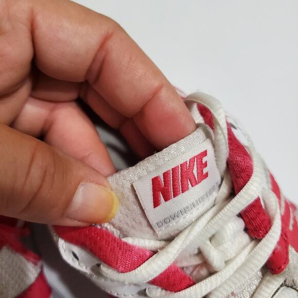 Nike Downshifter 5 Women's Training Running Athletic Shoe White Pink Size 8.5 - Picture 7 of 12